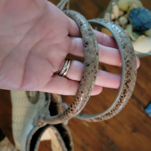 Tory Burch purse - Picture 8 of 8